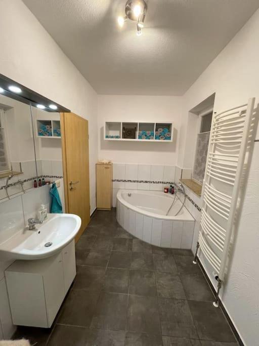 Eicstay - Ferienhaus Fuer Monteure Und Familie Leinefelde-Worbis Exteriör bild